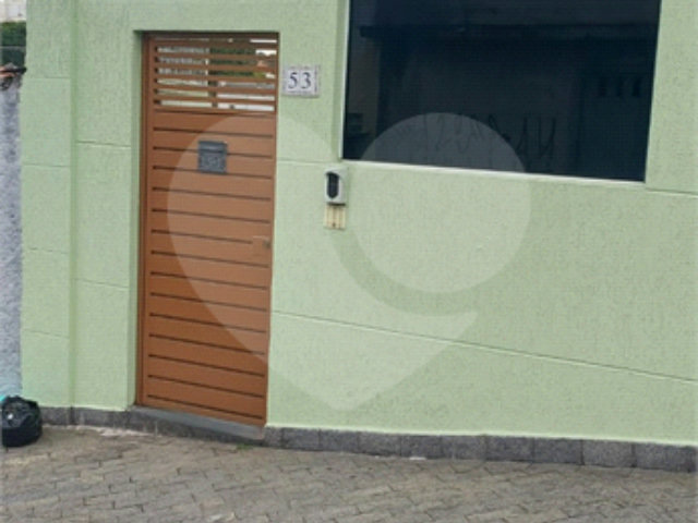 Casa à venda com 2 suítes no condomínio Residencial Maracujás, São Paulo - SP