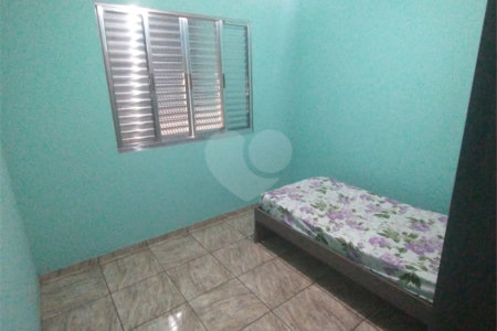 Sobrado à venda com 4 quartos em Jardim Alvinópolis II, Atibaia, SP