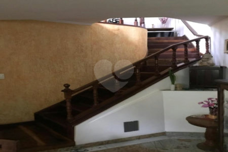 Casa à venda com 3 quartos, sendo 1 suíte,  em Jardim Ester Yolanda, São Paulo, SP