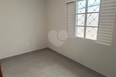 Casa à venda com 2 quartos, sendo 1 suíte, em Vila Avaí, Indaiatuba, SP