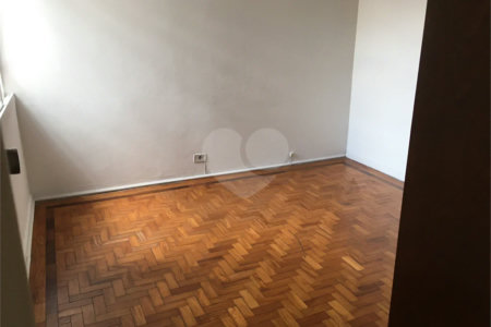 Casa à venda com 3 quartos, sendo 1 suíte, em Jardim São Paulo(zona Norte), São Paulo, SP
