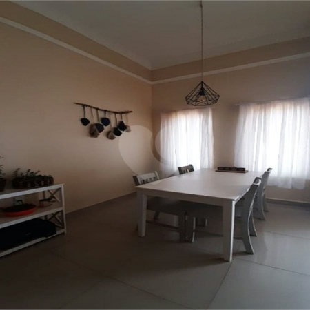 Casa à venda com 3 quartos, sendo 1 suíte, no condomínio Horto Florestal II, Sorocaba - SP