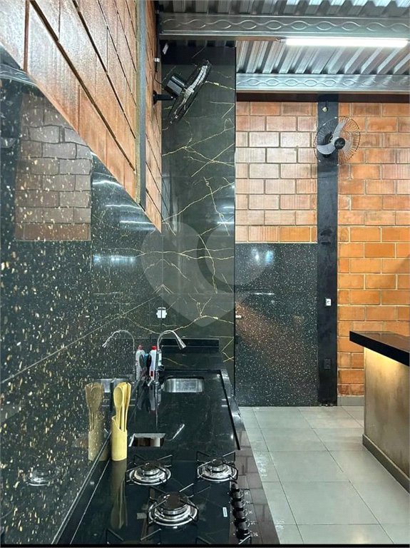 Casa à venda com 1 suíte em Residencial Alamedas, Araraquara, SP