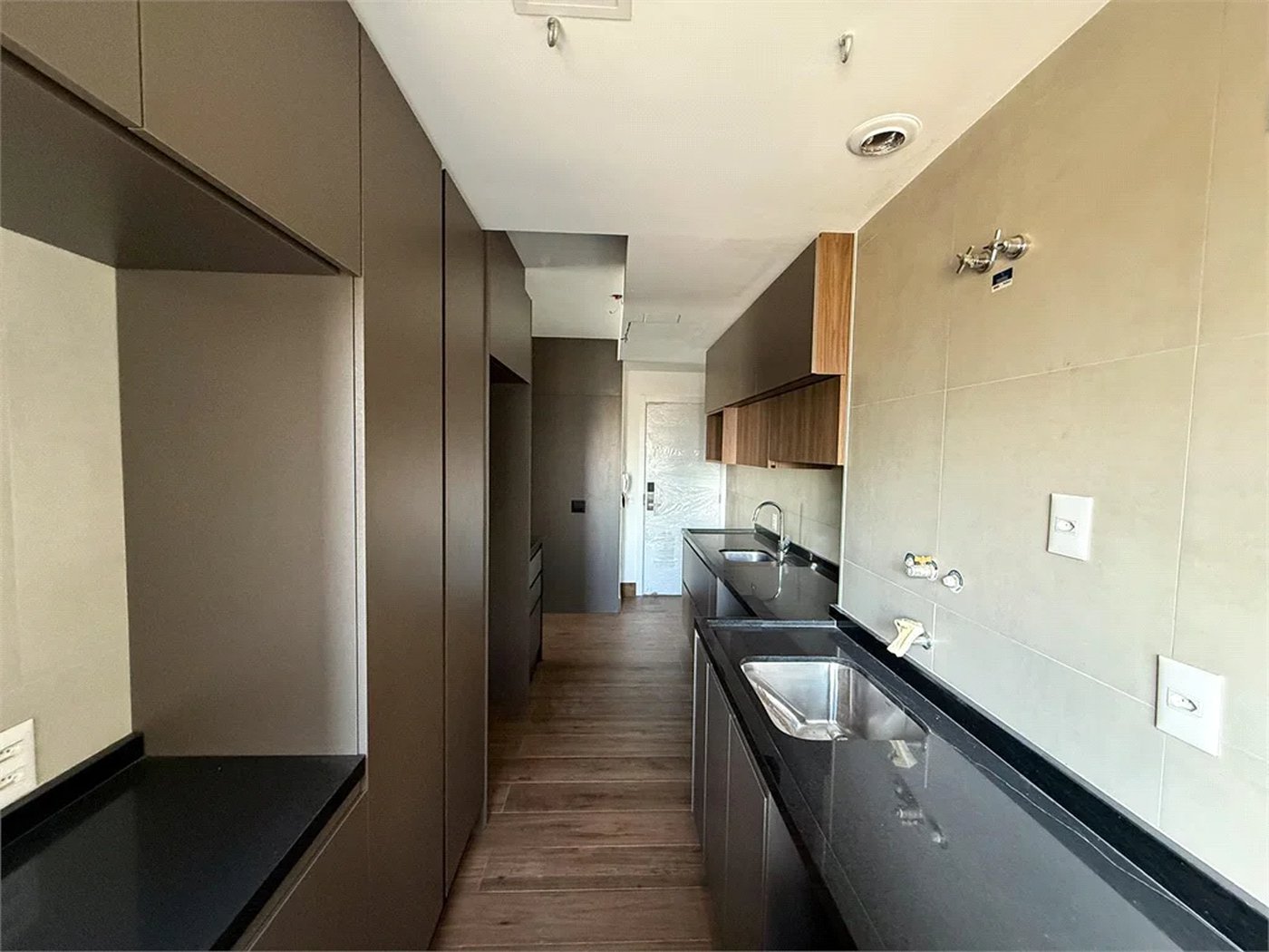 Apartamento à venda com 3 suítes em Sumarezinho, São Paulo, SP