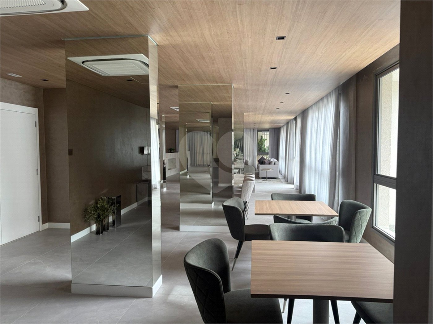 Apartamento à venda com 3 suítes em Tucuruvi, São Paulo, SP