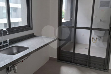 Apartamento à venda com 3 suítes em Santana, São Paulo, SP