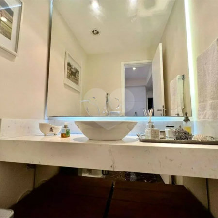 Apartamento à venda com 3 suítes em Cidade Monções, São Paulo, SP