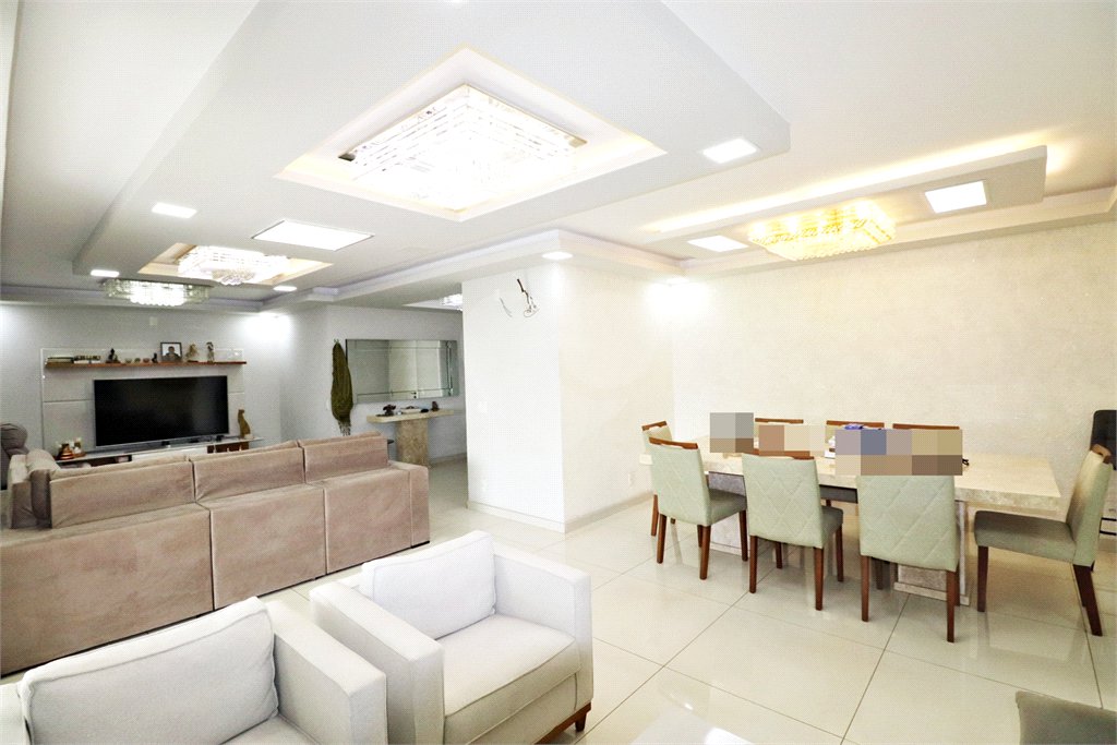 Apartamento à venda com 3 suítes em Santana, São Paulo, SP