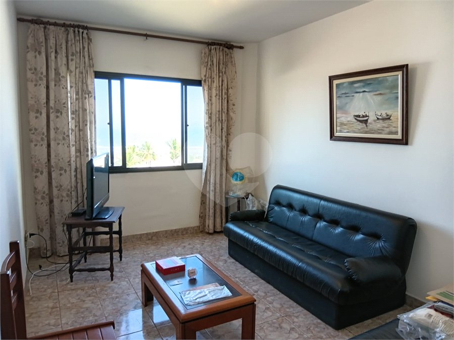 Apartamento à venda com 1 quarto em Guilhermina, Praia Grande, SP