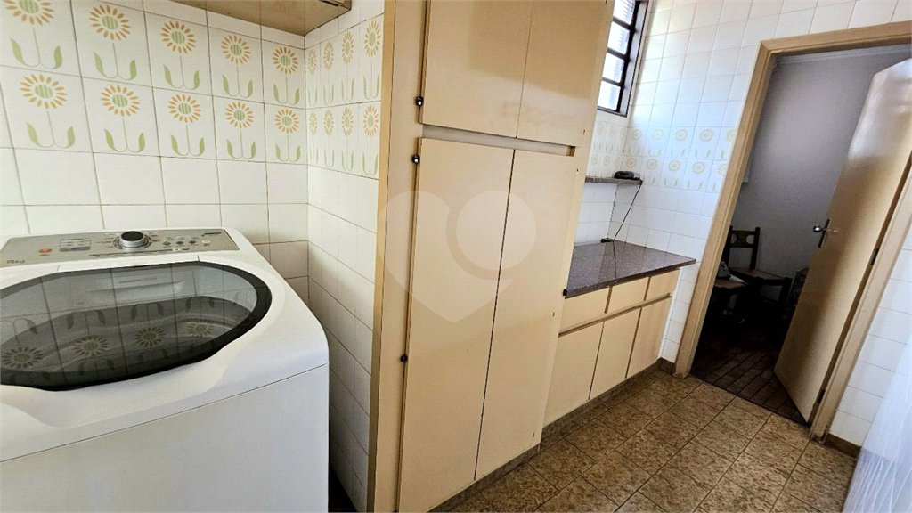 Sobrado à venda com 3 quartos, sendo 1 suíte, em Jardim Sumaré, Ribeirão Preto, SP