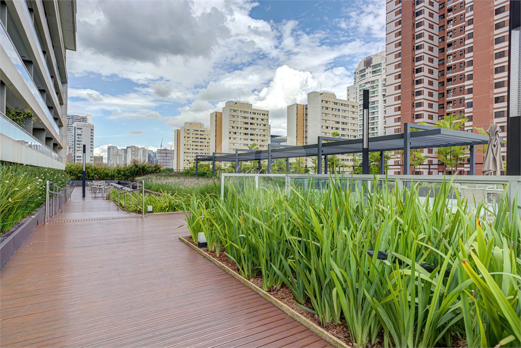 Duplex à venda com 2 suítes em Granja Julieta, São Paulo, SP