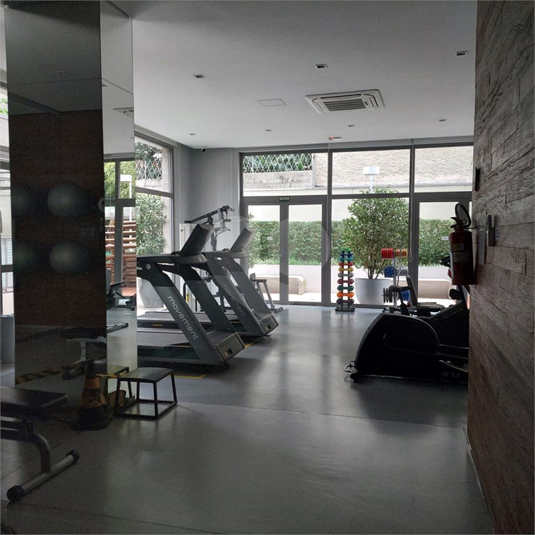 Apartamento à venda ou para alugar com 1 suíte em Pinheiros, São Paulo, SP