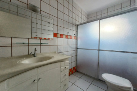 Sobrado à venda com 2 quartos em Jardim Ana Maria, Sorocaba, SP