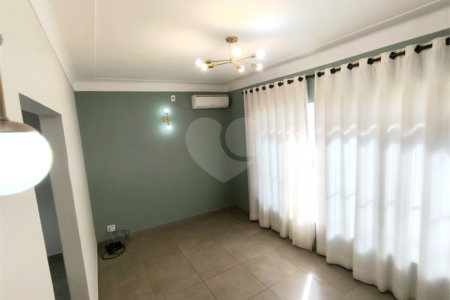 Casa à venda com 3 quartos, sendo 1 suíte, em Vila Arnaldo, São Carlos, SP