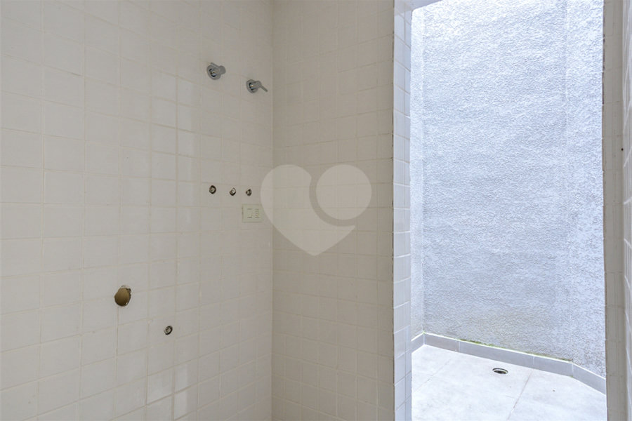 Casa à venda com 2 quartos no condomínio Andrade, São Paulo - SP