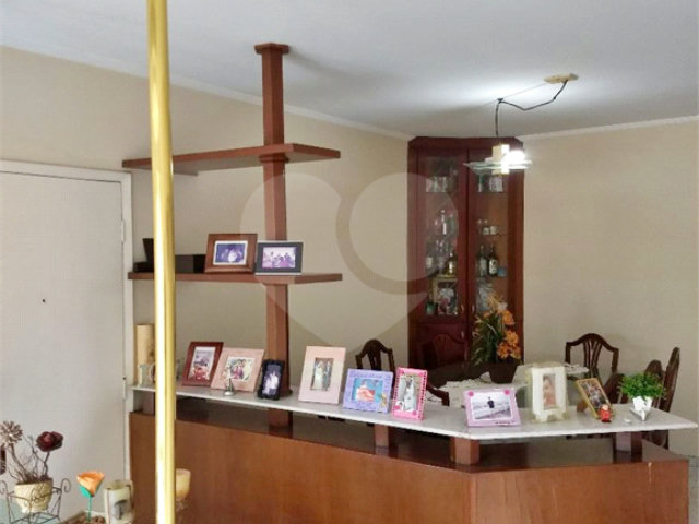 Apartamento à venda com 3 quartos, sendo 1 suíte,  em Parque Novo Mundo, São Paulo, SP
