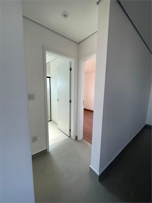Apartamento para alugar com 2 quartos, sendo 1 suíte, em Jardim Guarujá, Sorocaba, SP