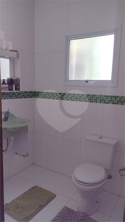 Sobrado à venda com 3 quartos, sendo 2 suítes,  em Vila Suissa, Mogi das Cruzes, SP