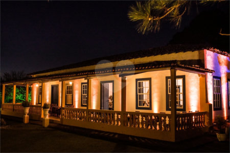 Casa à venda com 4 quartos em Chácaras Maringá, Atibaia, SP