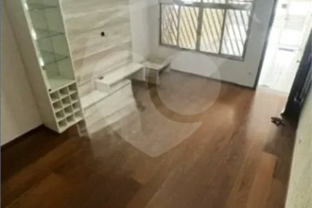Casa à venda com 2 suítes em Jardim Franca, São Paulo, SP