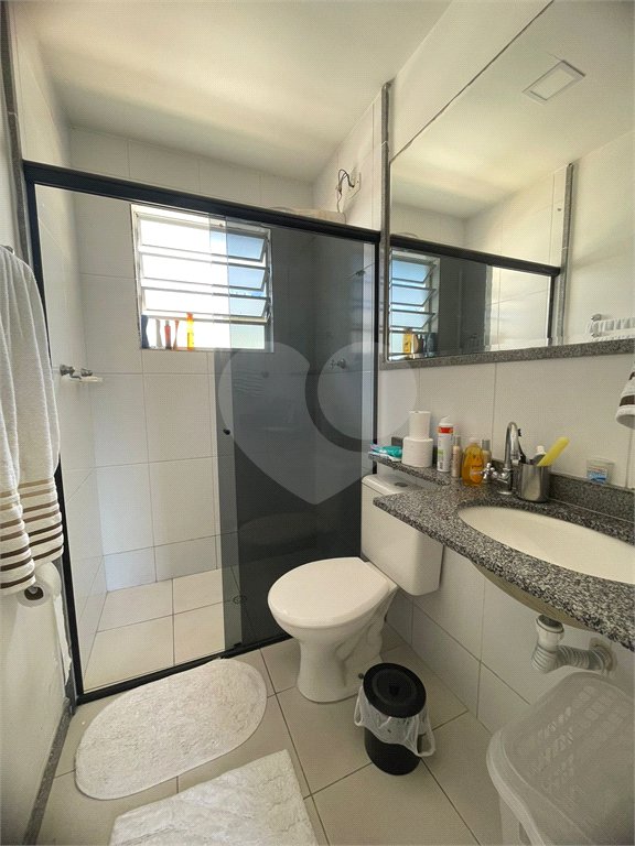 Casa à venda com 3 quartos, sendo 1 suíte,  no condomínio Montpellier, Mogi das Cruzes - SP
