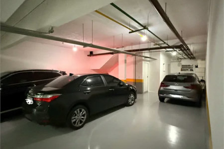 Casa à venda com 4 suítes no condomínio East Village, São Paulo - SP