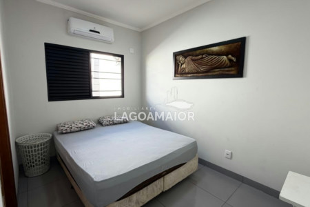 Casa à venda com 3 suítes em Jardim dos Ipes, Três Lagoas, MS