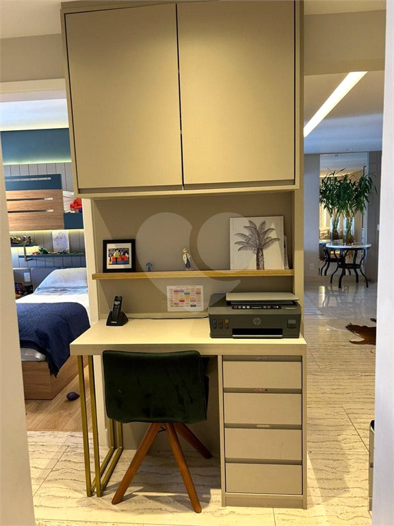 Apartamento à venda com 3 quartos, sendo 1 suíte, em Vila Anastácio, São Paulo, SP