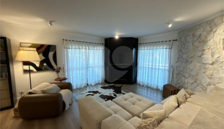 Apartamento à venda com 3 quartos, sendo 1 suíte,  em Parque São Domingos, São Paulo, SP