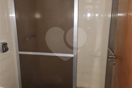 Sobrado à venda ou para alugar com 4 quartos, sendo 2 suítes, no Centro, Araraquara, SP