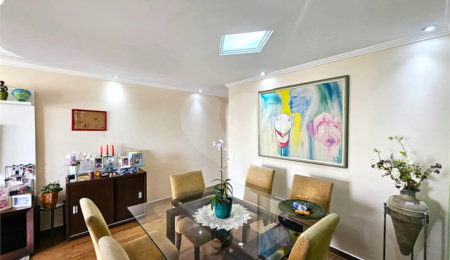 Apartamento à venda com 3 quartos, sendo 1 suíte,  em Jardim Marajoara, São Paulo, SP