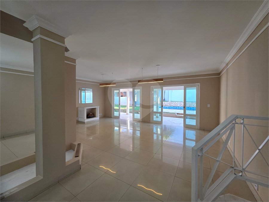 Casa à venda ou para alugar com 3 suítes no condomínio Villagio Capriccio, Louveira - SP