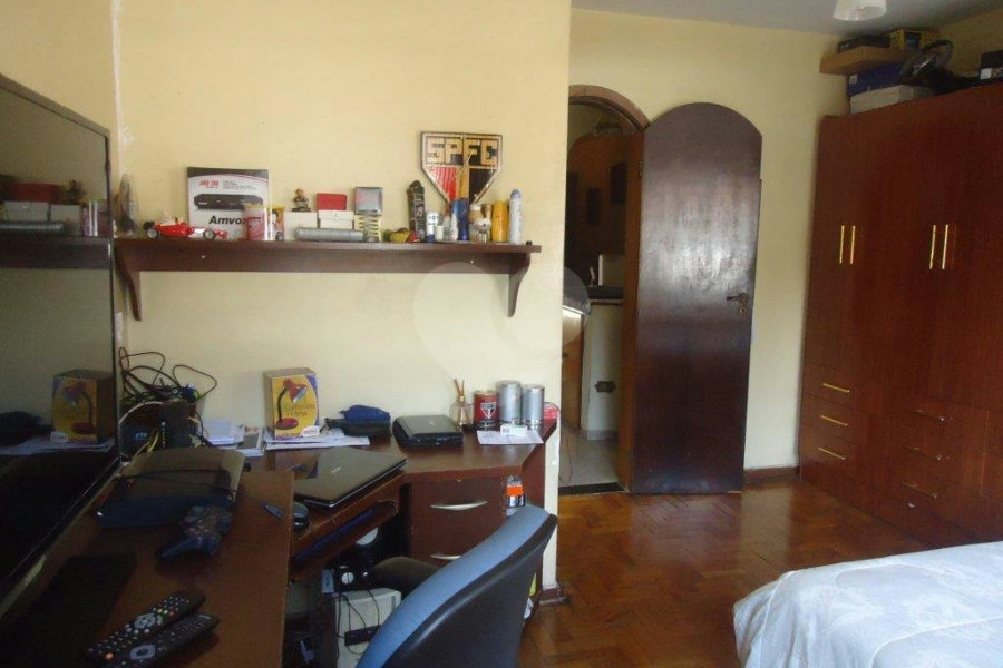 Sobrado à venda com 3 suítes em Santana, São Paulo, SP