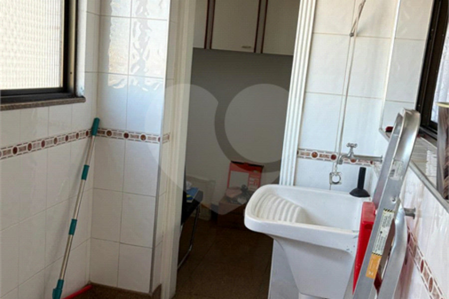 Apartamento à venda com 3 quartos, sendo 1 suíte, em Vila Guilherme, São Paulo, SP