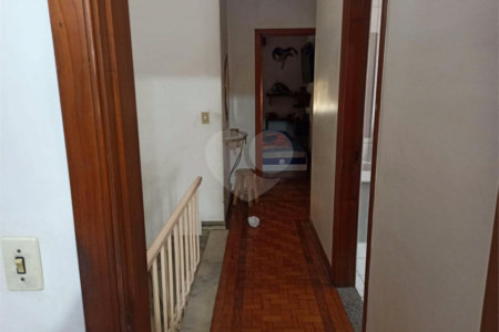 Casa à venda com 4 quartos, sendo 1 suíte, em Perdizes, São Paulo, SP