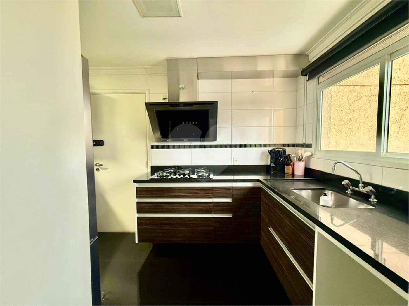 Apartamento à venda com 3 suítes em Campo Grande, São Paulo, SP