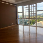 Casa à venda com 4 suítes no condomínio Osato, Atibaia - SP