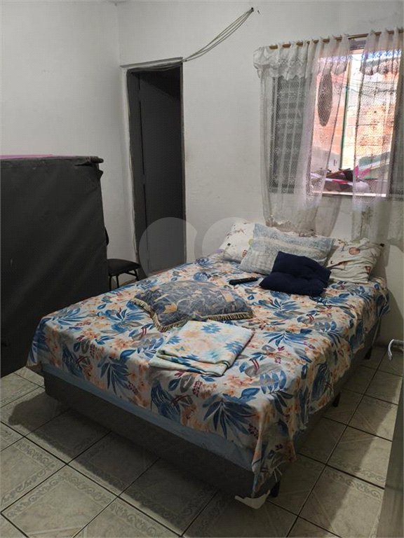 Sobrado à venda com 4 quartos, sendo 2 suítes, em Tremembé, São Paulo, SP