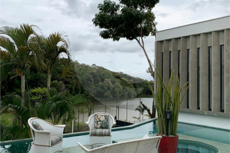 Casa à venda com 4 suítes no condomínio Fazenda Imperial, Sorocaba - SP