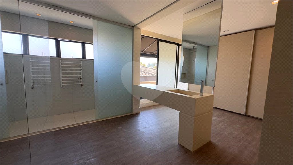 Casa à venda com 6 quartos, sendo 3 suítes, no condomínio Jardim Vila Paradiso, Indaiatuba - SP