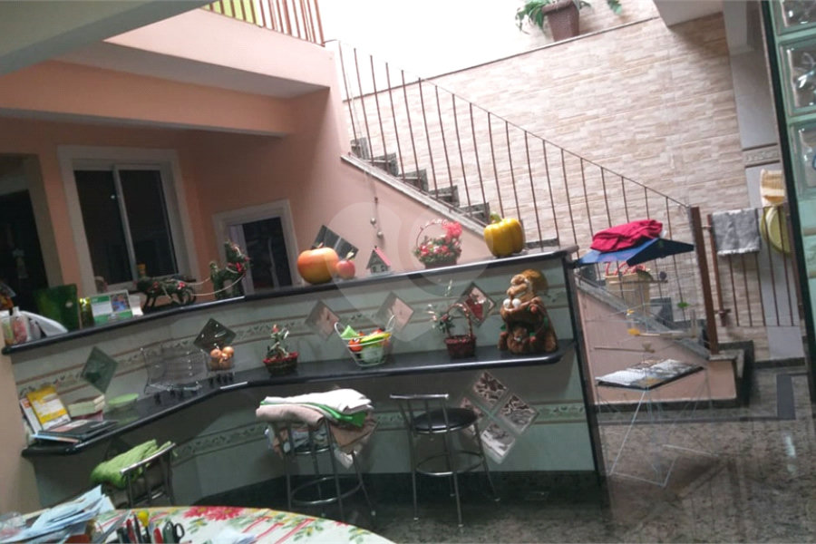 Sobrado à venda com 6 quartos, sendo 1 suíte,  no Brasilândia, São Paulo, SP