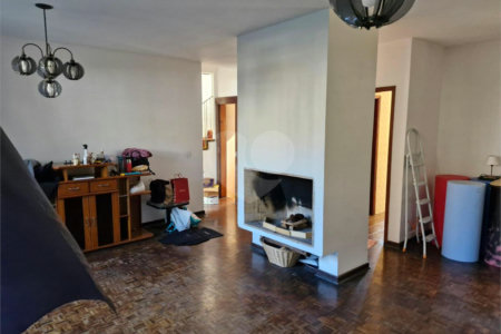 Casa à venda com 4 quartos, sendo 1 suíte, em Jardim Consórcio, São Paulo, SP