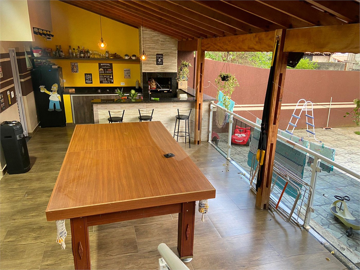 Casa à venda com 3 quartos, sendo 2 suítes, em Jardim Medina, Poá, SP