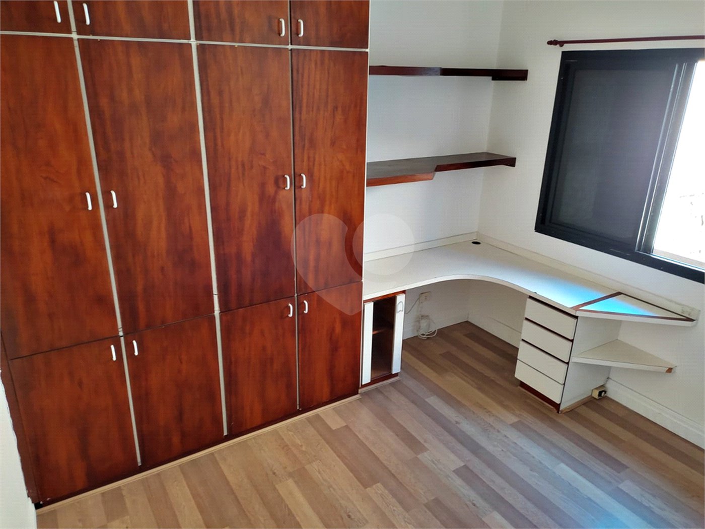Sobrado à venda com 3 quartos, sendo 1 suíte,  em Vila Medeiros, São Paulo, SP