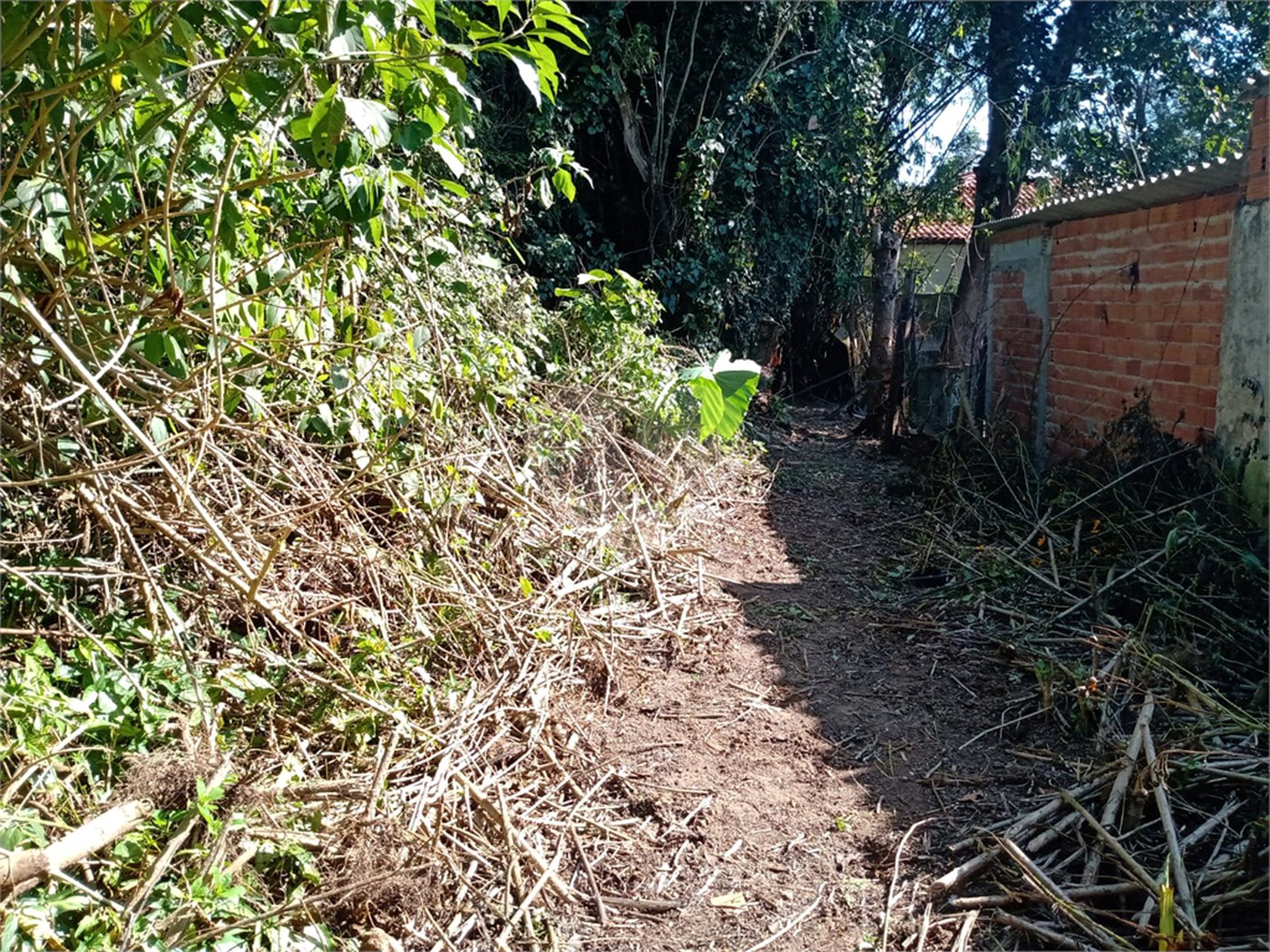 Terreno à venda em Vila Júlia, Poá, SP