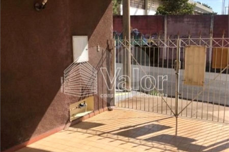 Casa térrea para venda na Vila Monteiro
