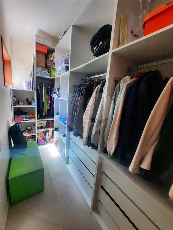 Sobrado à venda com 3 quartos, sendo 1 suíte,  em Jardim Nathalie, Mogi das Cruzes, SP