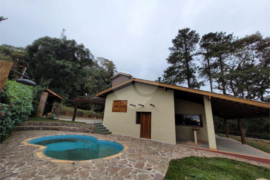 Casa à venda com 3 suítes em Serra da Cantareira, Mairiporã, SP