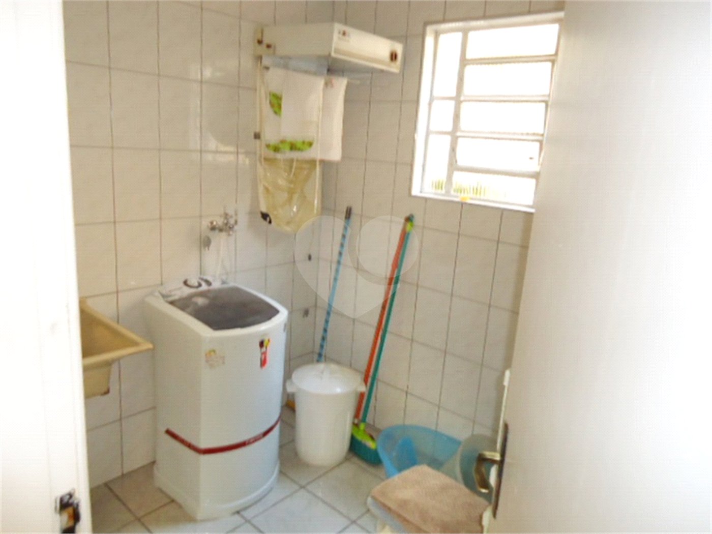 Sobrado à venda com 3 quartos, sendo 1 suíte, em Jardim Peri, São Paulo, SP