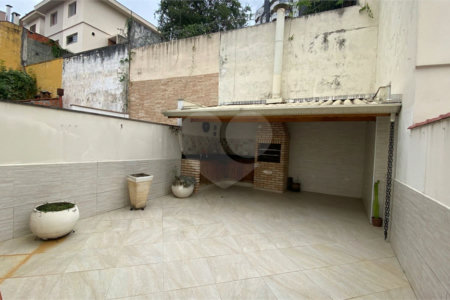 Sobrado à venda com 3 quartos, sendo 2 suítes,  em Jardim Brasil (zona Sul), São Paulo, SP